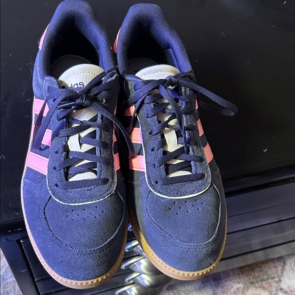 Adidas Breaknet Suede Sneakers, women’s 9 - Picture 6 of 7